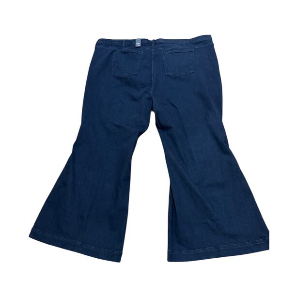 NWT! Torrid Dark Wash Flare Leg Jeans 30S / 6X - Picture 3 of 4